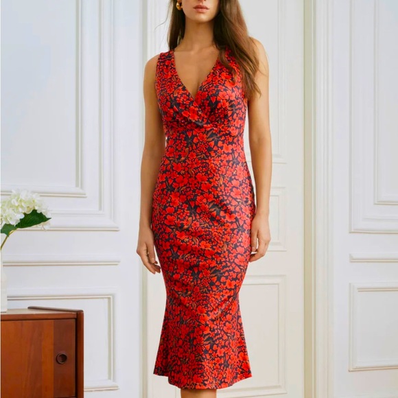 Lait Collection Cameron Mermaid Hem Stretchy Midi Dress. New, never worn. - Picture 2 of 3